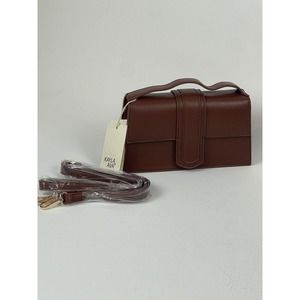 Kayla + Ava Small Brown Handbag. Converts To Crossbody With Included Strap. NEW!